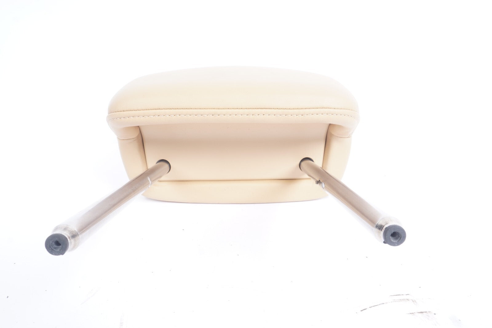 11-18 Porsche Cayenne 958 Rear Seat Headrest Right Passenger Side OEM