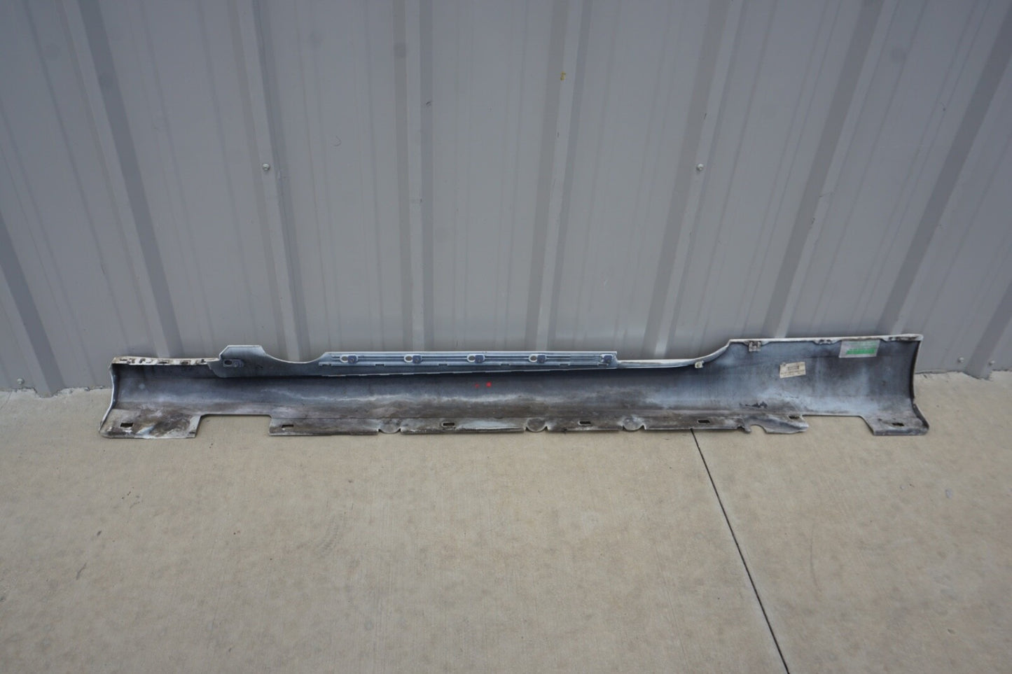 11-17 Mercedes W207 E350 Convertible Right Pass Rocker Panel Skirt Molding OEM