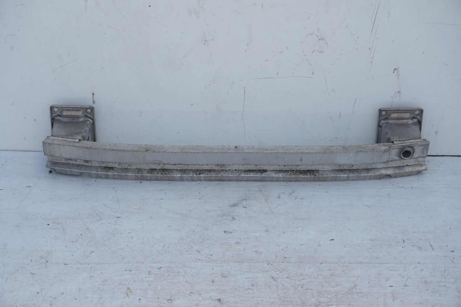 12-17 AUDI A8L A8 REAR BUMPER REINFORCEMENT 4H0807309D OEM