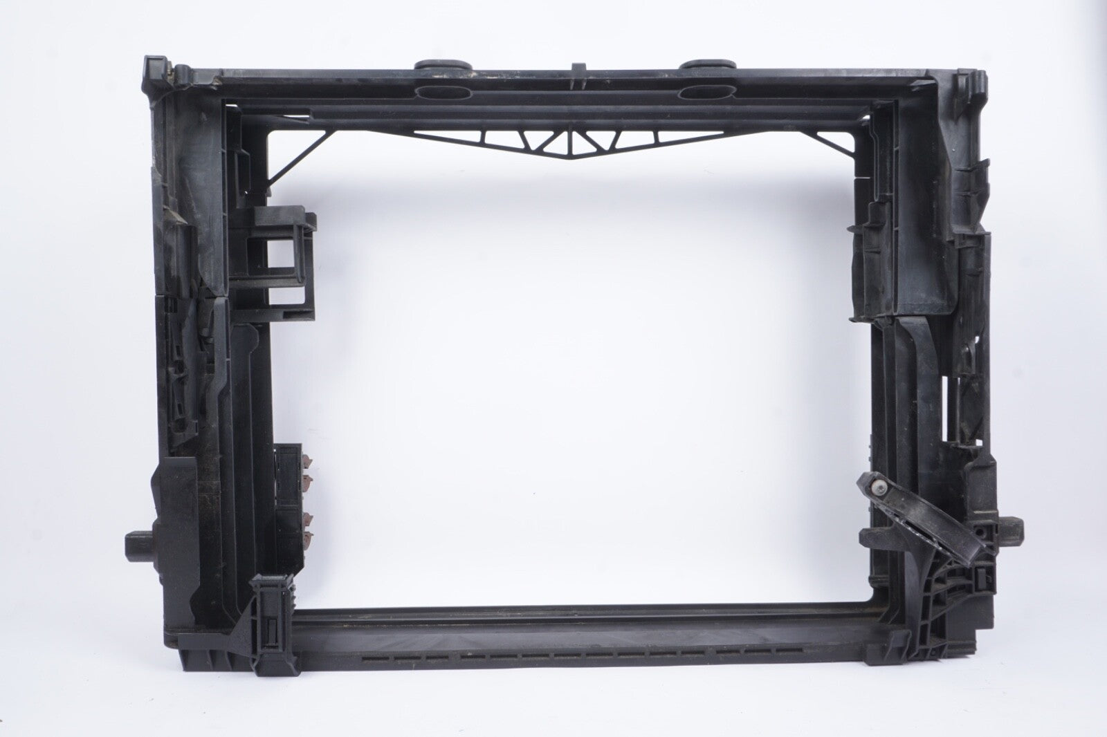 2009-2012 BMW 750I - Radiator Bracket / CORE Support 7599666