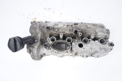 12-18 BMW F01 F10 550i 750i Right Side Engine Valve Cover 7622487 7603060 OEM