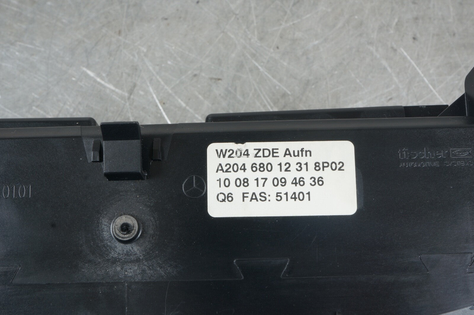 08-11 Mercedes W204 C300 Dashboard Screen Display Monitor Assembly OEM