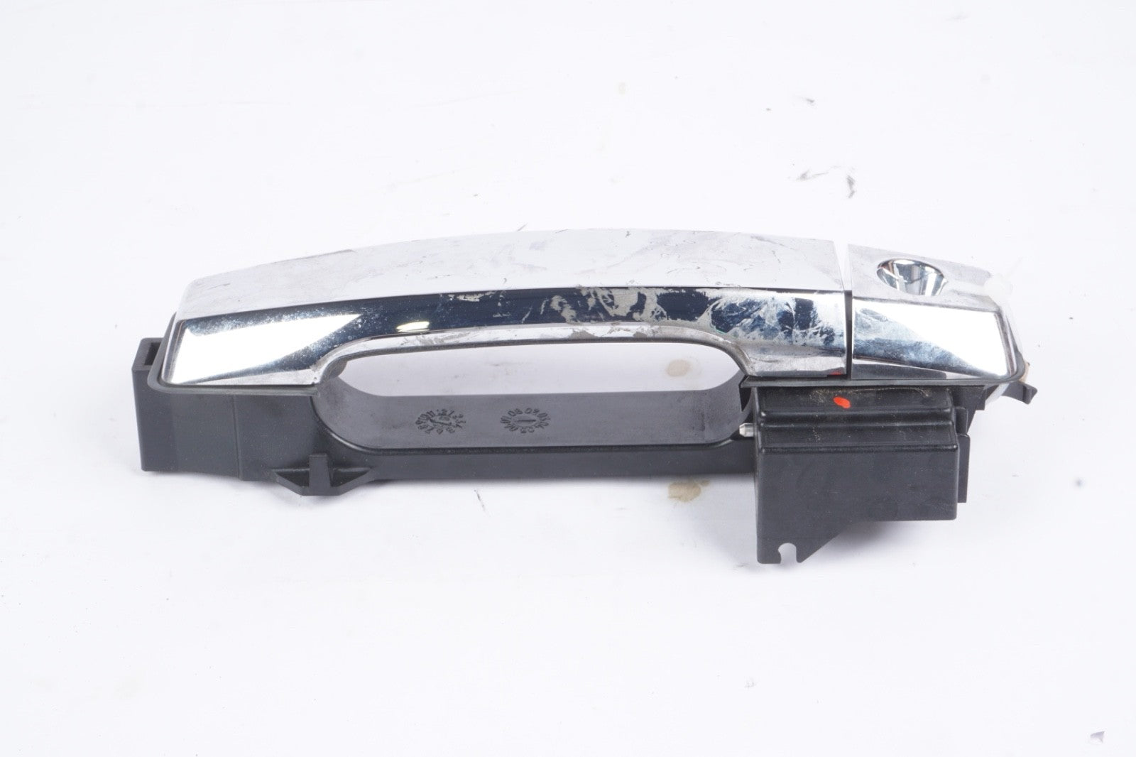 2017 - 2024 NISSAN TITAN FRONT LEFT DRIVER SIDE DOOR OUTSIDE EXTERIOR HANDLE OEM
