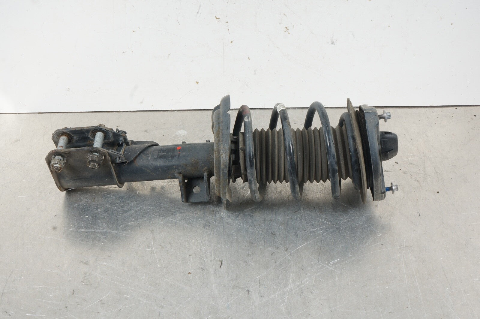 08-14 Mercedes W204 C300 C350 4Matic Front Right or Left Side Shock Strut OEM