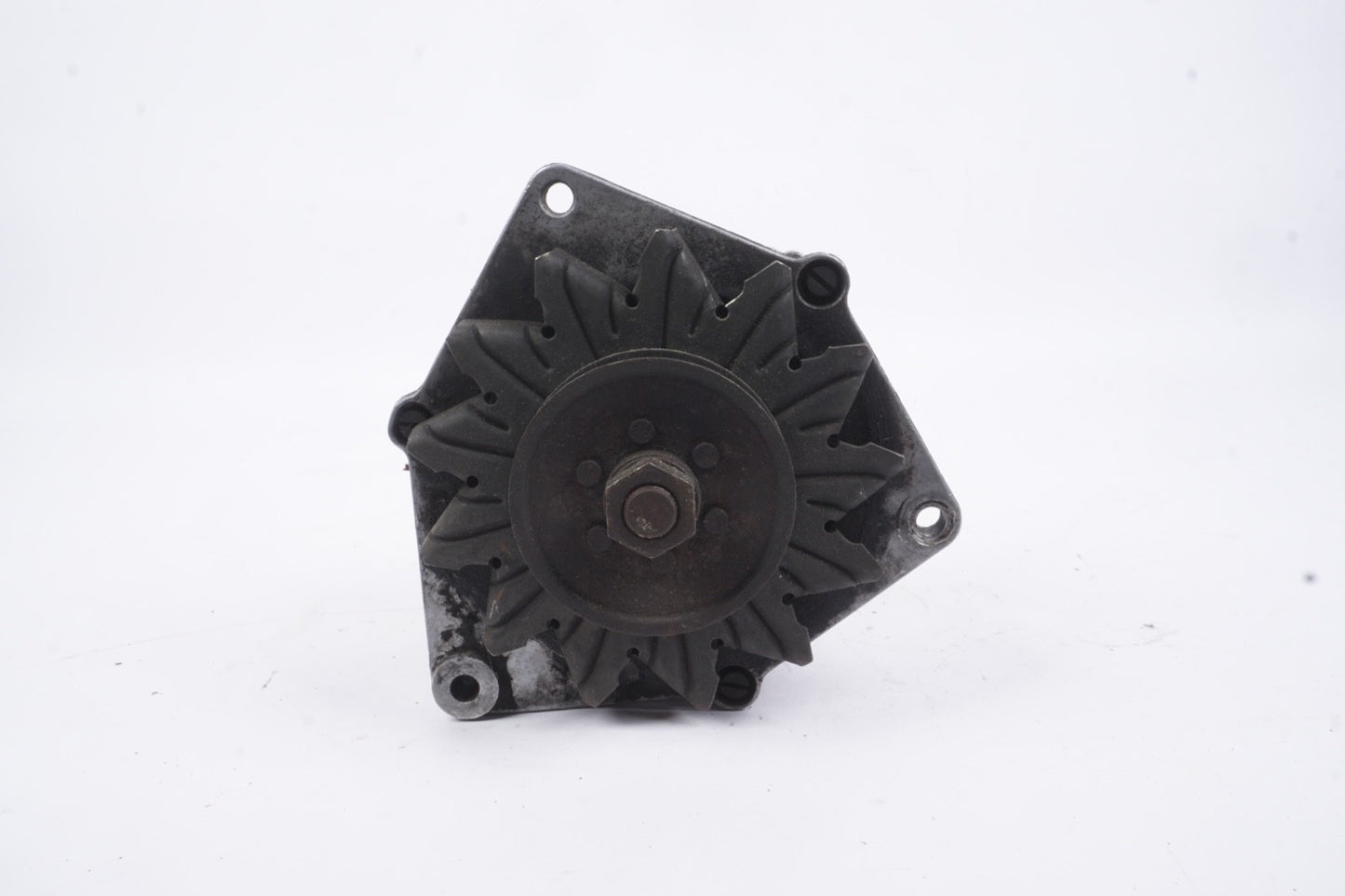 1965 Mercedes Benz W110 200D Alternator Generator BOSCH 0120400606 W 110 35A 