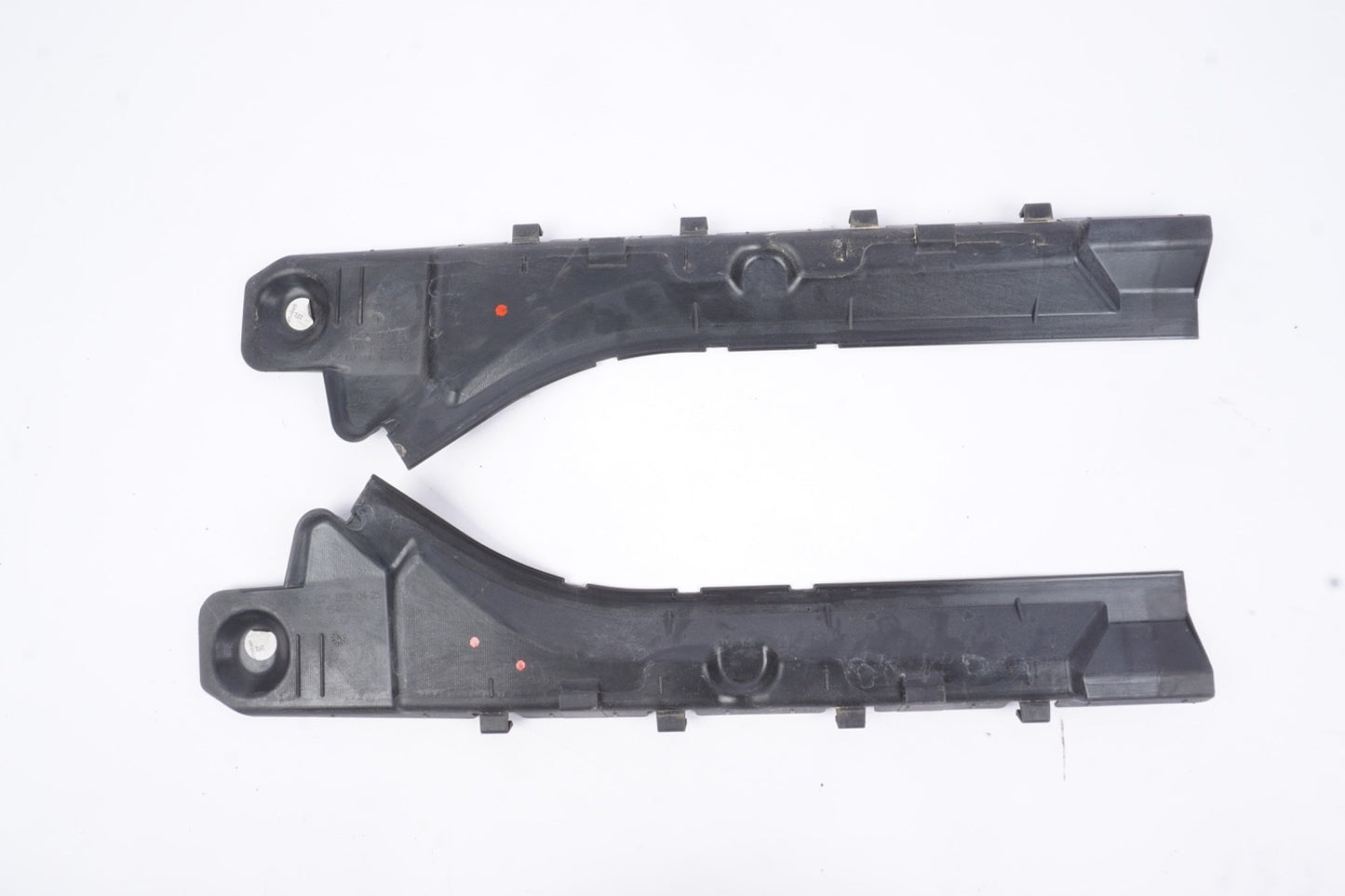 07-13 W221 MERCEDES S550 FRONT LEFT & RIGHT FENDER SUPPORT BRACKET SET