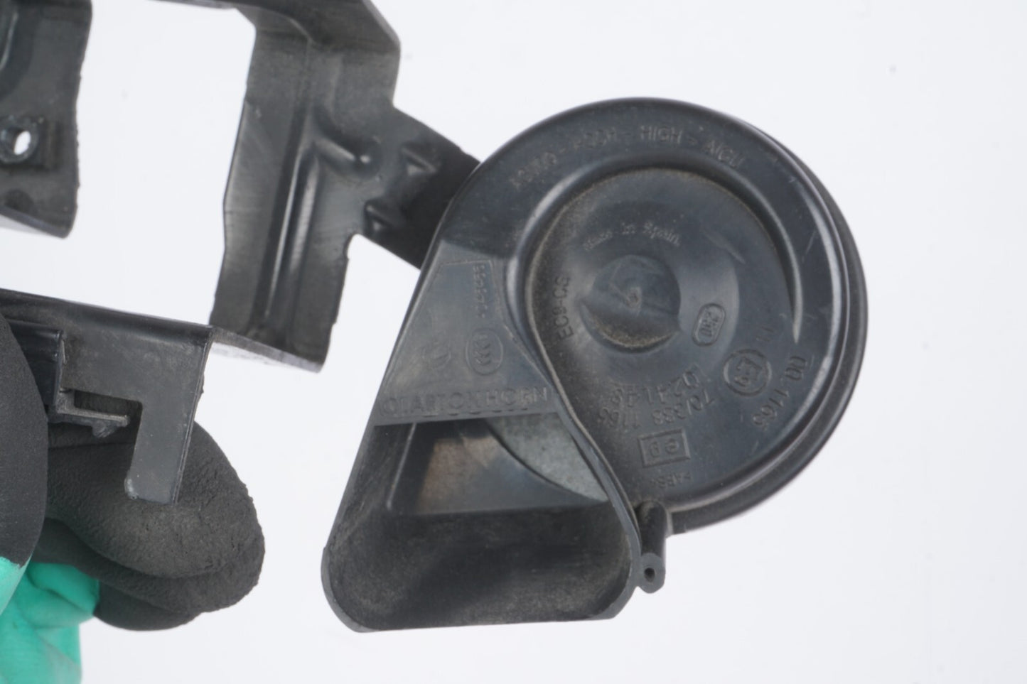 2011 -2018 Audi A8L A8 Horn Signal High & Low OEM