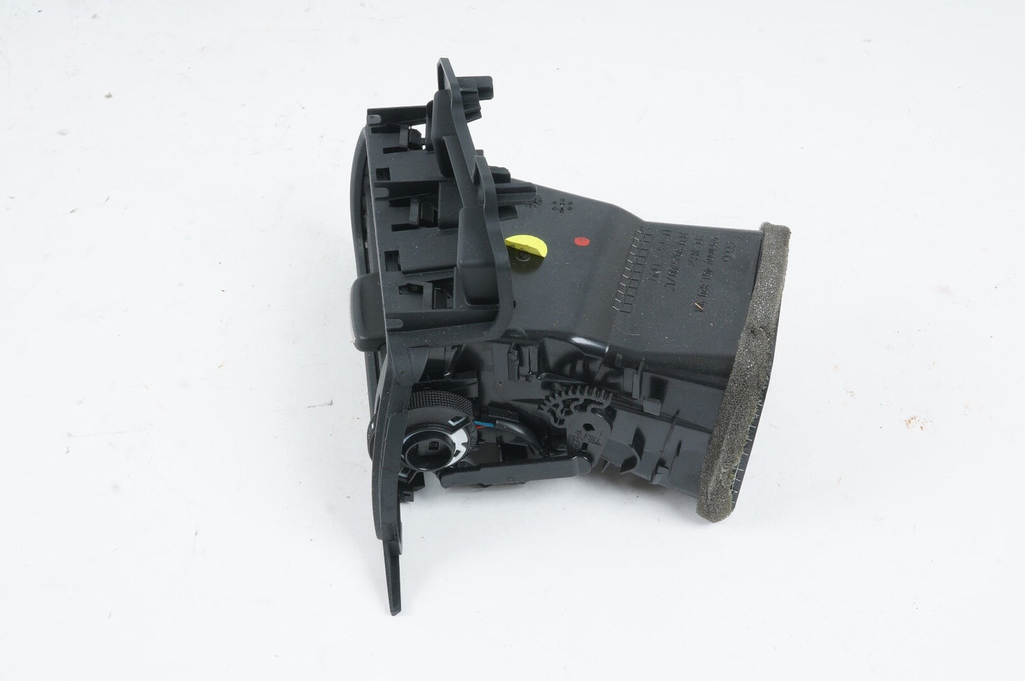 2012 - 2015 AUDI A6 A7 AIR VENT LEFT DRIVER SIDE DASH AIR VENT 4G1820901