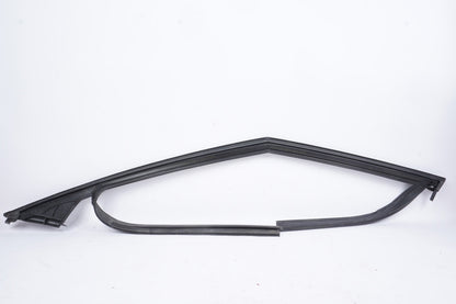 2021-2024 POLESTAR 2 FRONT RIGHT SIDE DOOR PANEL TRIM BEZEL MOLDING