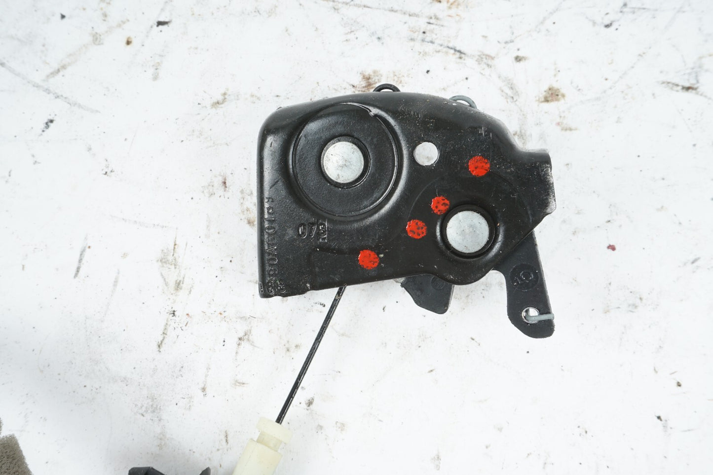 17-20 CHRYSLER PACIFICA REAR RIGHT SLIDE DOOR LOCK LATCH ACTUATOR OEM