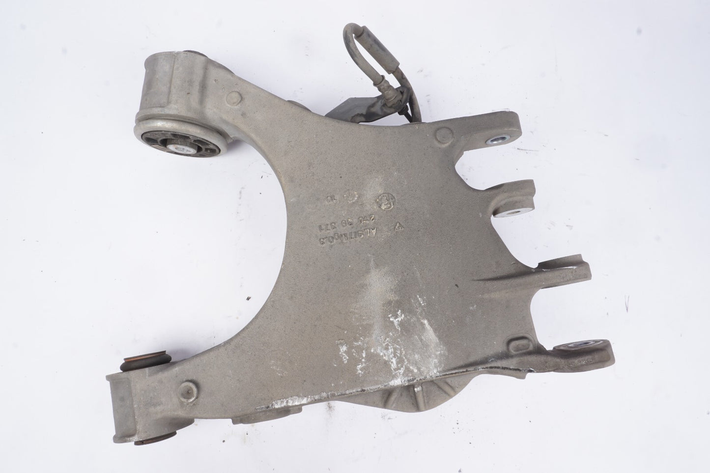 2017 - 2025 Alfa Romeo Giulia 2.0L Rear Left Driver Side Lower Control Arm OEM