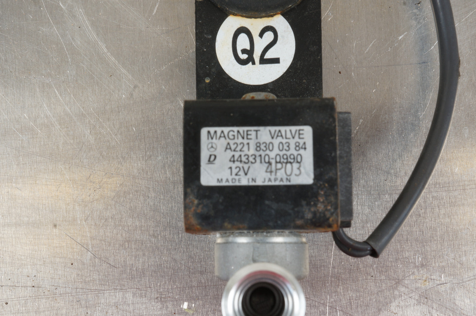 2007 - 2013 MERCEDES-BENZ W221 S63 S65 S600 S550 S450 REAR AC SOLENOID VAVLE OEM