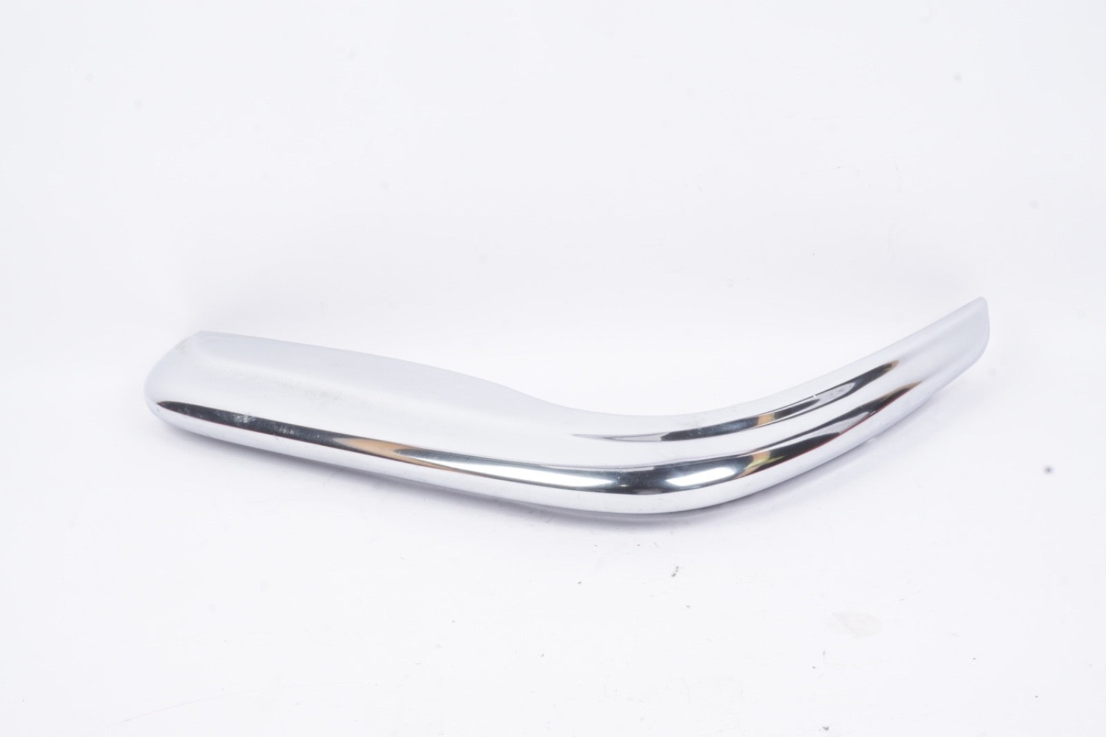 Mercedes W111 111 2D Front LEFT OVERRIDER CHROME Bumper