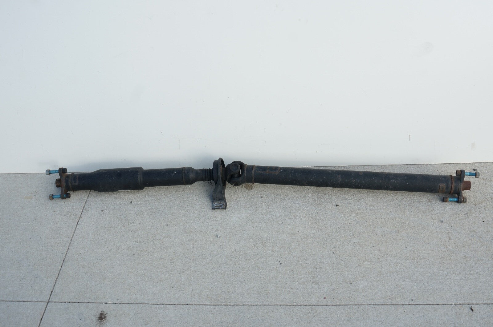 08-14 Mercedes W204 C300 AWD 4Matic Rear Differential Drive Shaft OEM