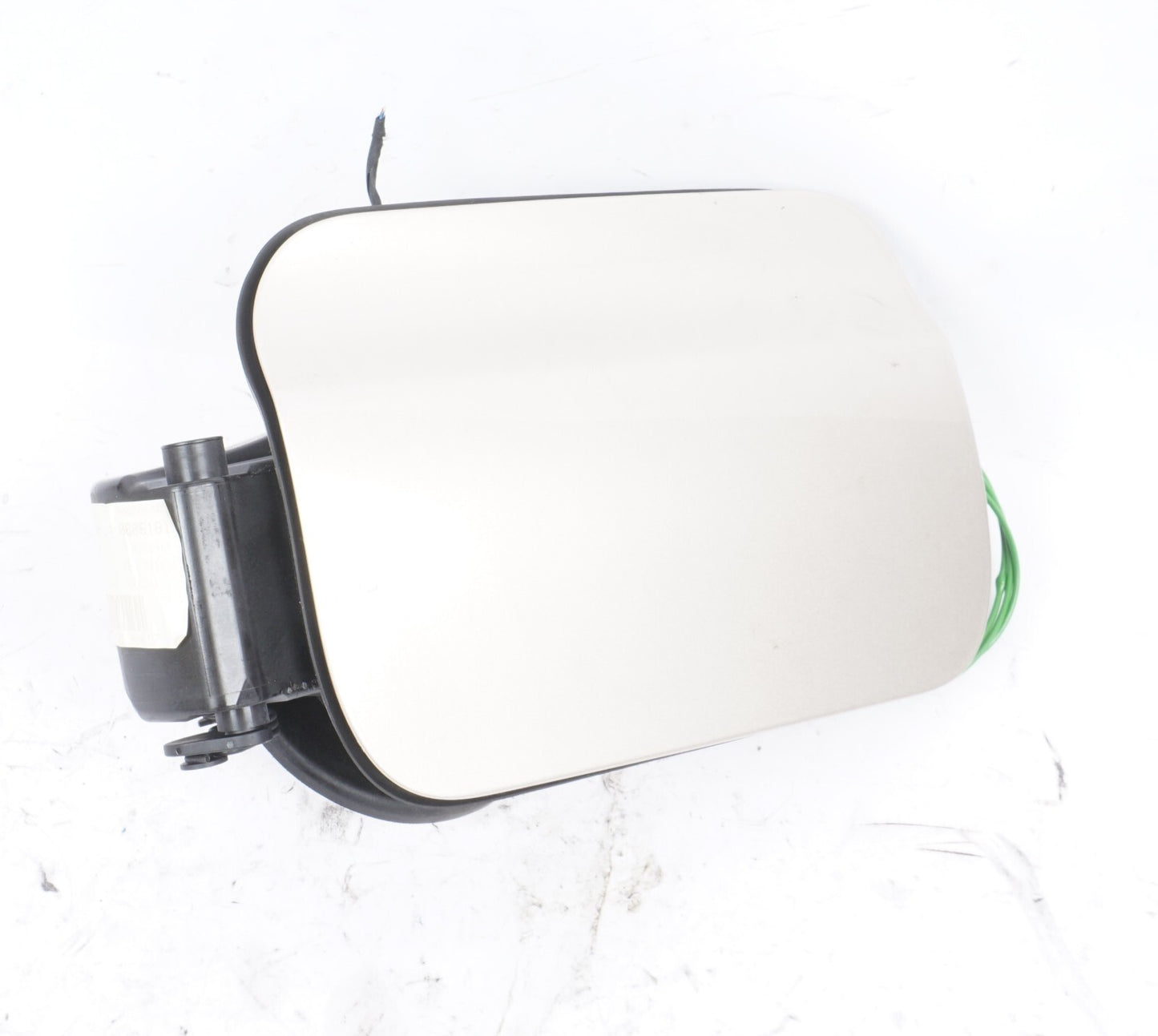 13-18 BMW 650i 640i F06 Gas Fuel Tank Door w/ Cap & Actuator OEM