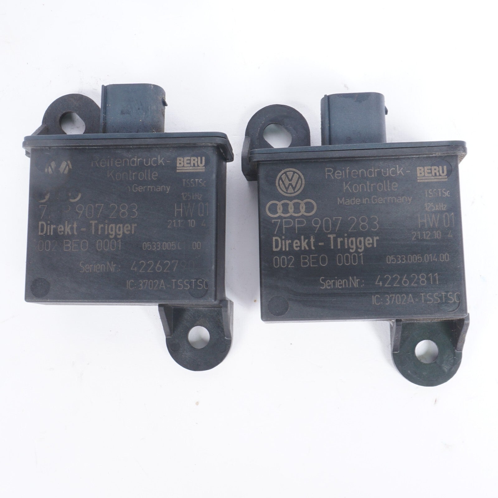 11-18 Porsche Cayenne Tire Pressure Monitor Sensor Module TPMS Set Of 2 OEM