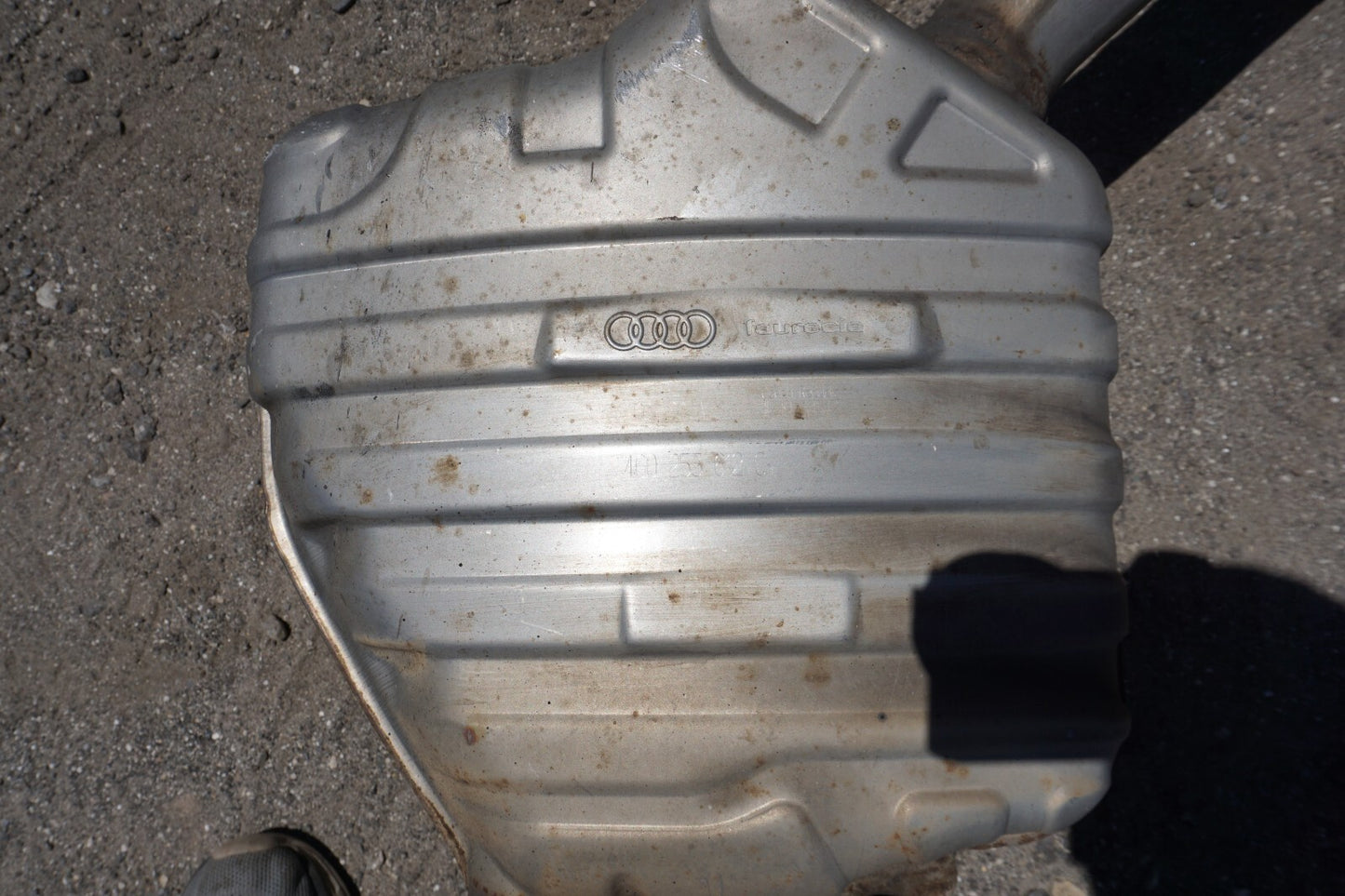 2012 - 2015 AUDI A7 3.0L EXHAUST SYSTEM SILENCER SLEEVE WITH MUFFLER  OEM