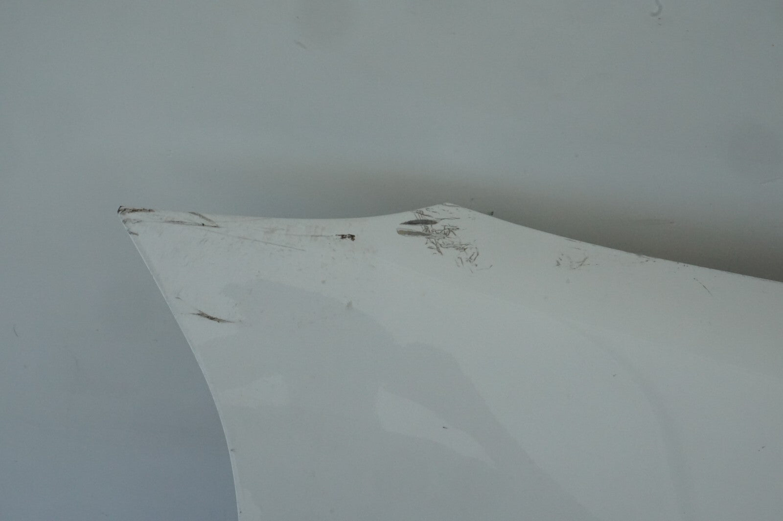 10 - 13 PORSCHE PANAMERA FRONT FENDER RIGHT PASSENGER SIDE OEM
