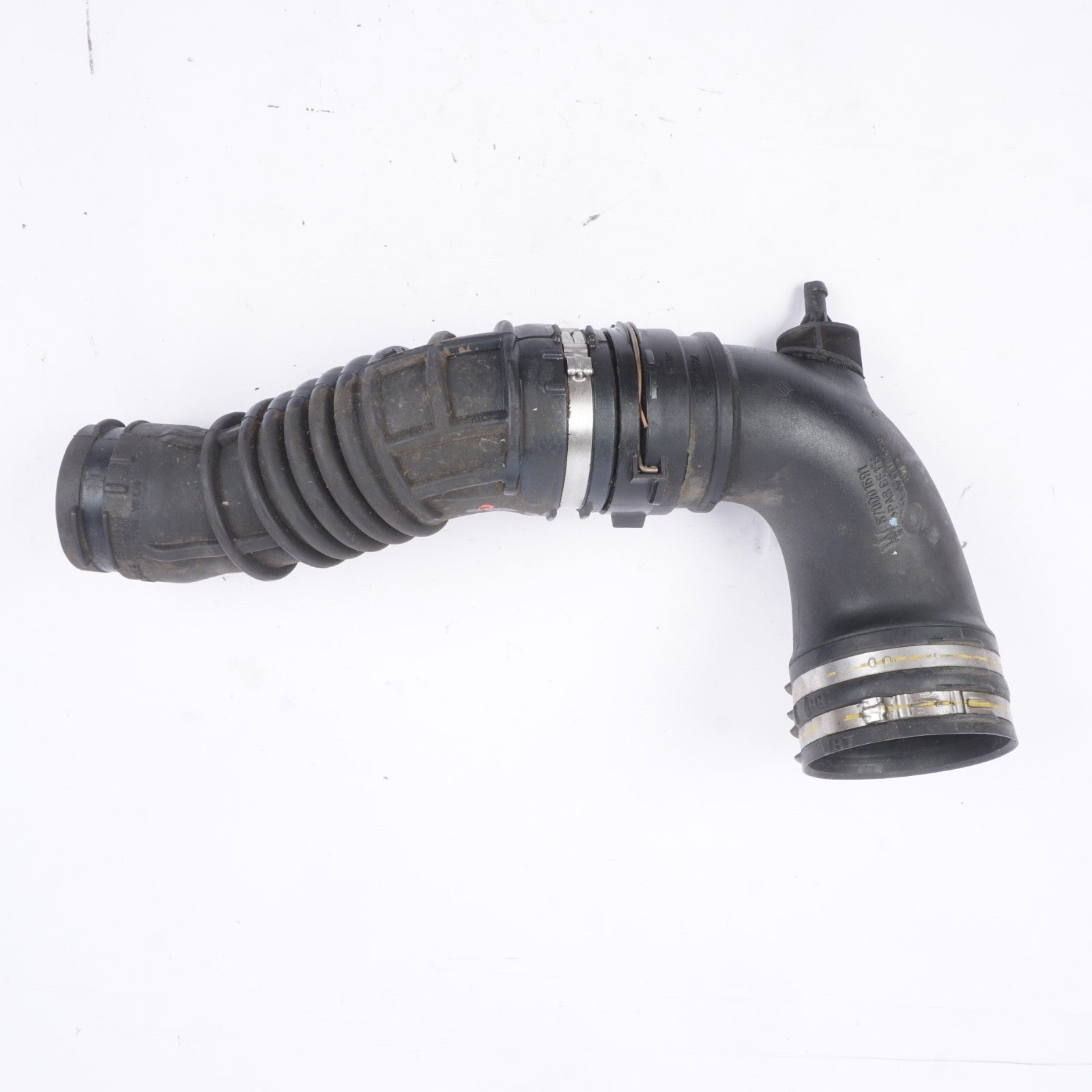 14-17 Maserati Ghibli 3.0L Air Cleaner Right Side Intake Hose Tube 670001590 OEM