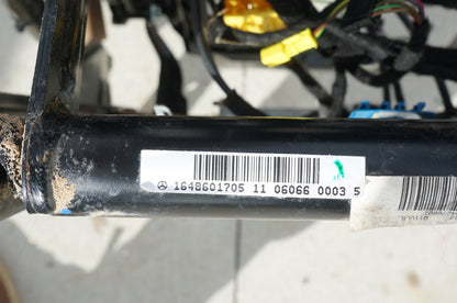 2007 2008 2009 MERCEDES W221 S550 S600 FRONT LEFT LOWER SEAT RAIL TRACK FRAME