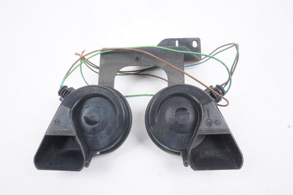 2005 - 2011 Audi A6 Right And Left Horn Signal Hight Tone OEM