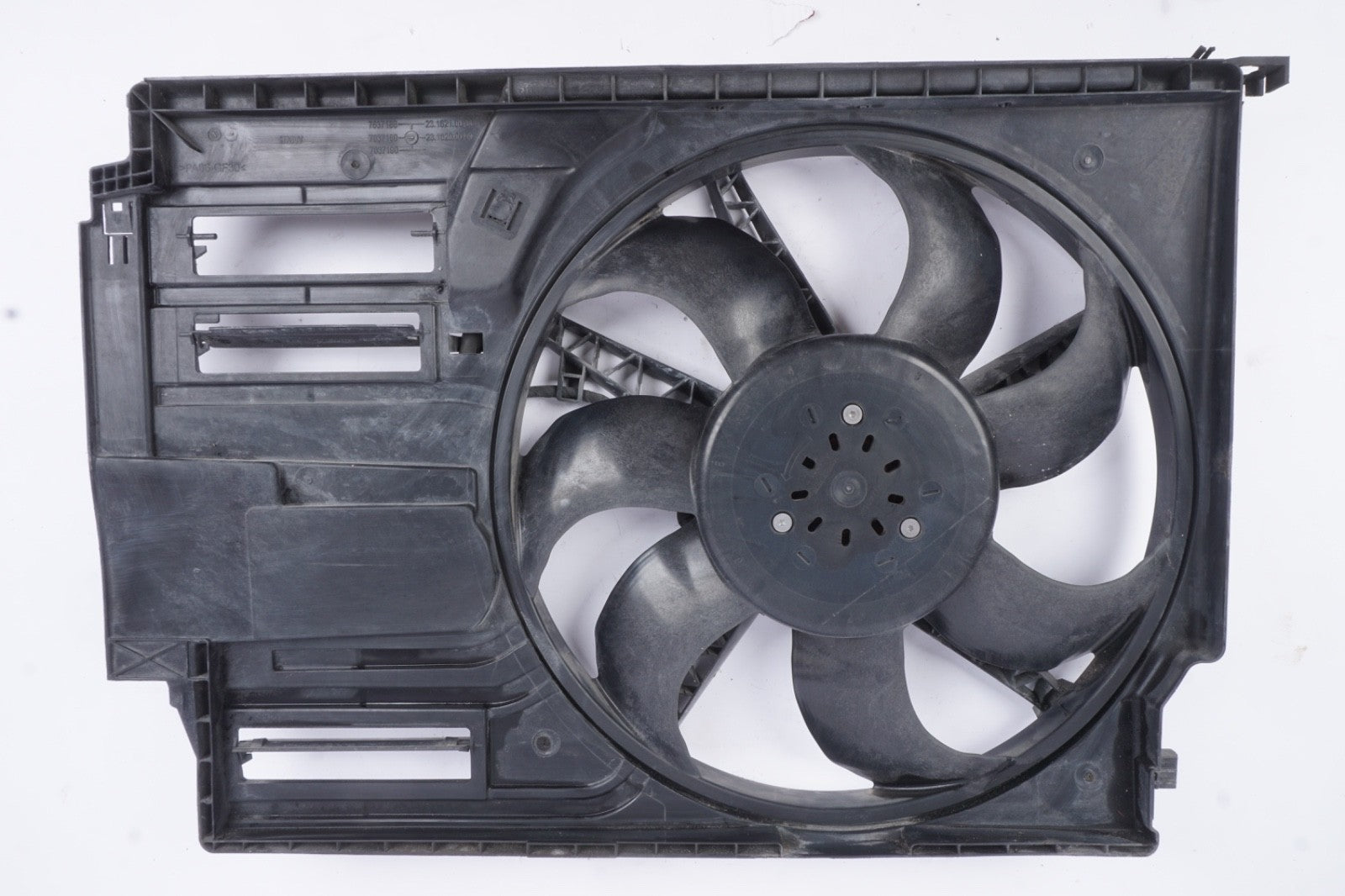 2016 - 2023 OEM BMW F39 F48 X1 X2 Radiator Cooling Fan Motor Shroud Assembly