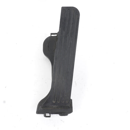 12-22 Volkswagen Passat Accelerator Gas Pedal Assembly 1K1723503AR OEM