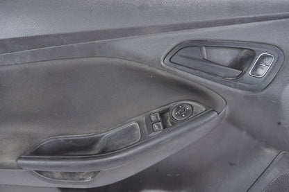 2015 - 2018 Ford Focus Front Left Door Trim Panel OEM
