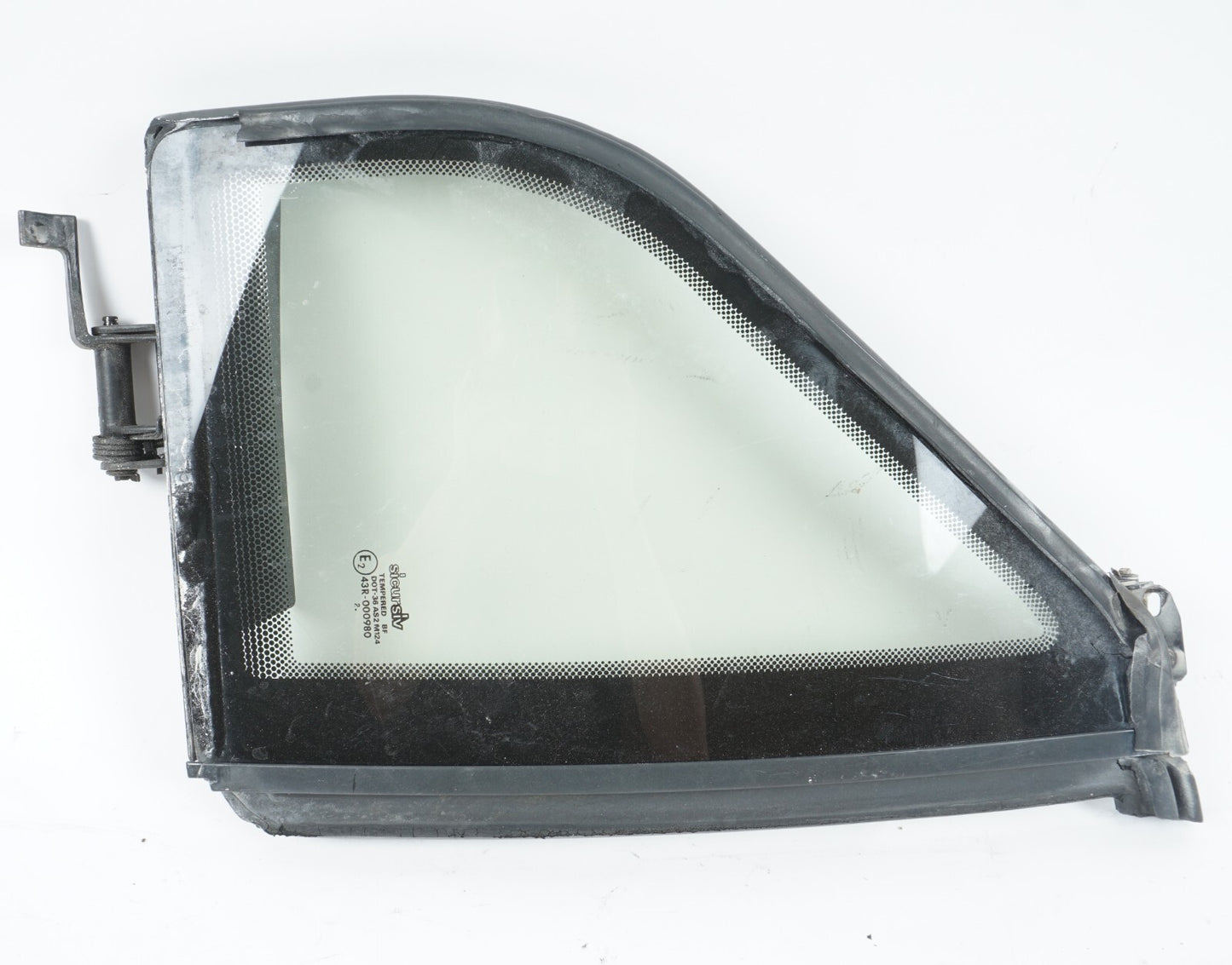 1987 - 1993 Cadillac Allante REAR QUARTER WINDOW GLASS RIGHT PASSENGER SIDE OEM