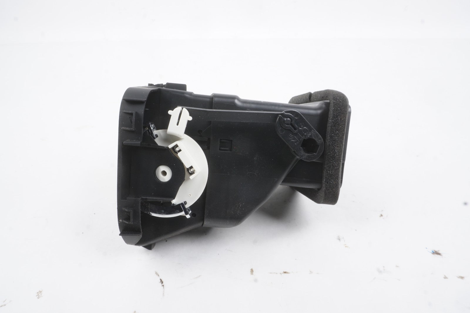 2018-2023 Jeep Renegade Dash Ac Heater Air Vent Left Driver OEM