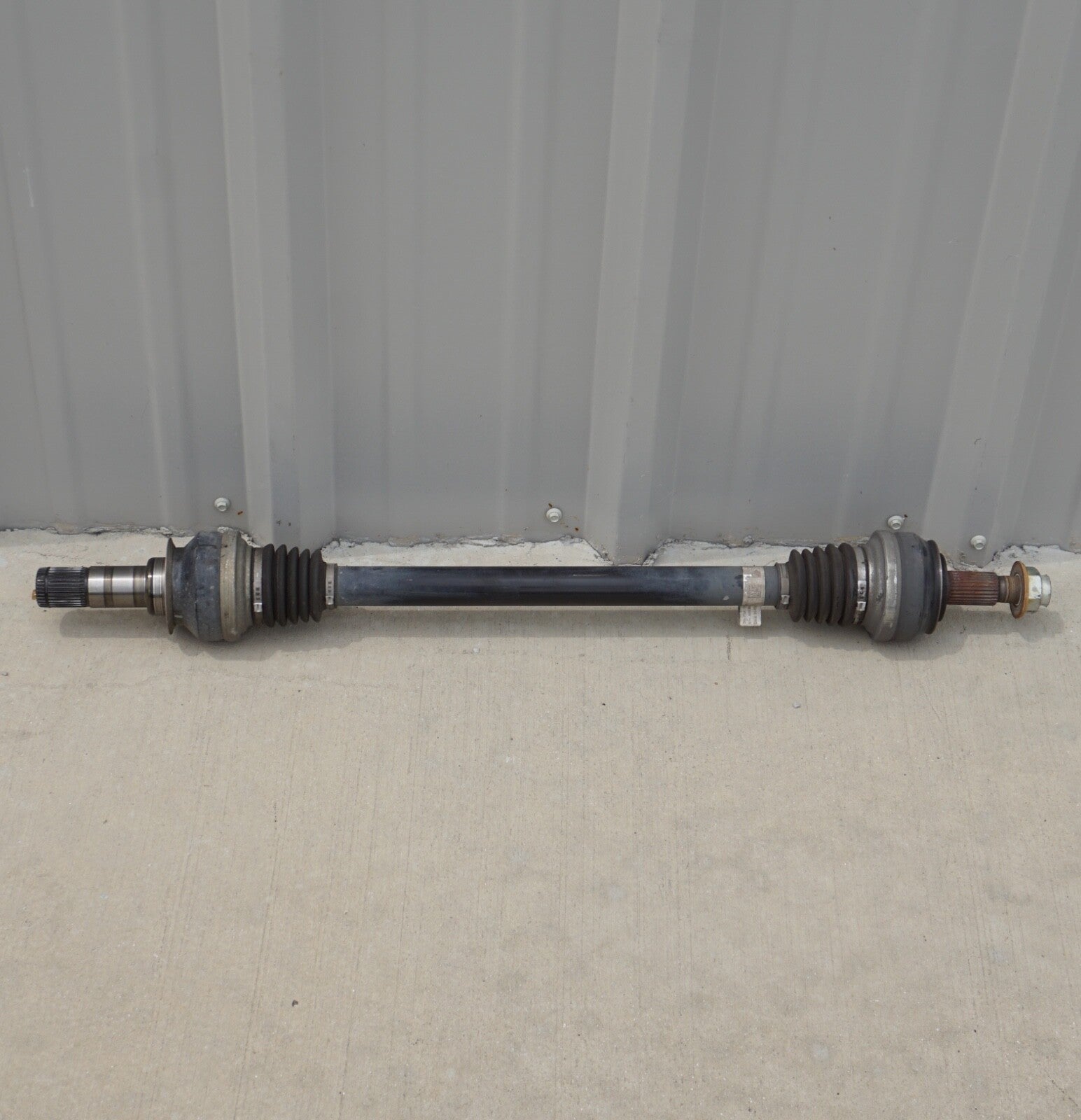 2017 - 2020 ALFA ROMEO GIULIA 2.0L AWD REAR LEFT CV AXLE SHAFT 00505498510 OEM