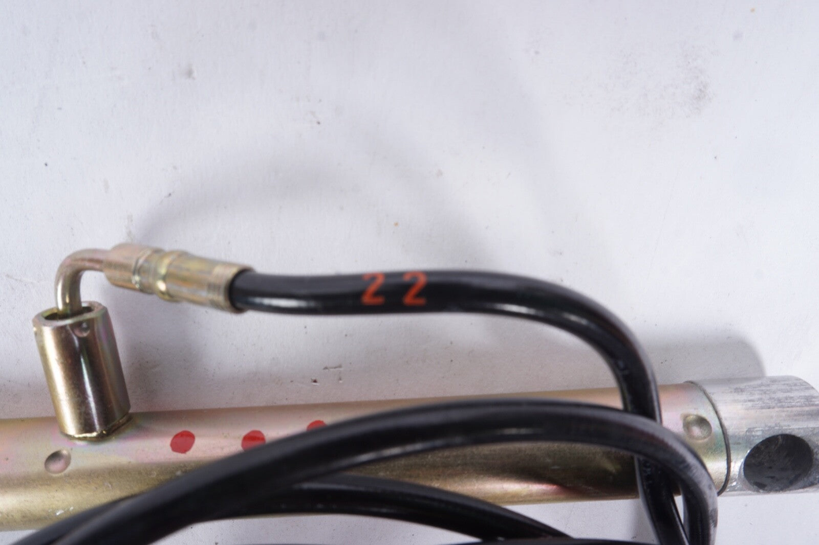 2003-2008 MERCEDES SL500 CONVERTIBLE ROOF HYDRAULIC CYLINDER SHOCK LINE 22