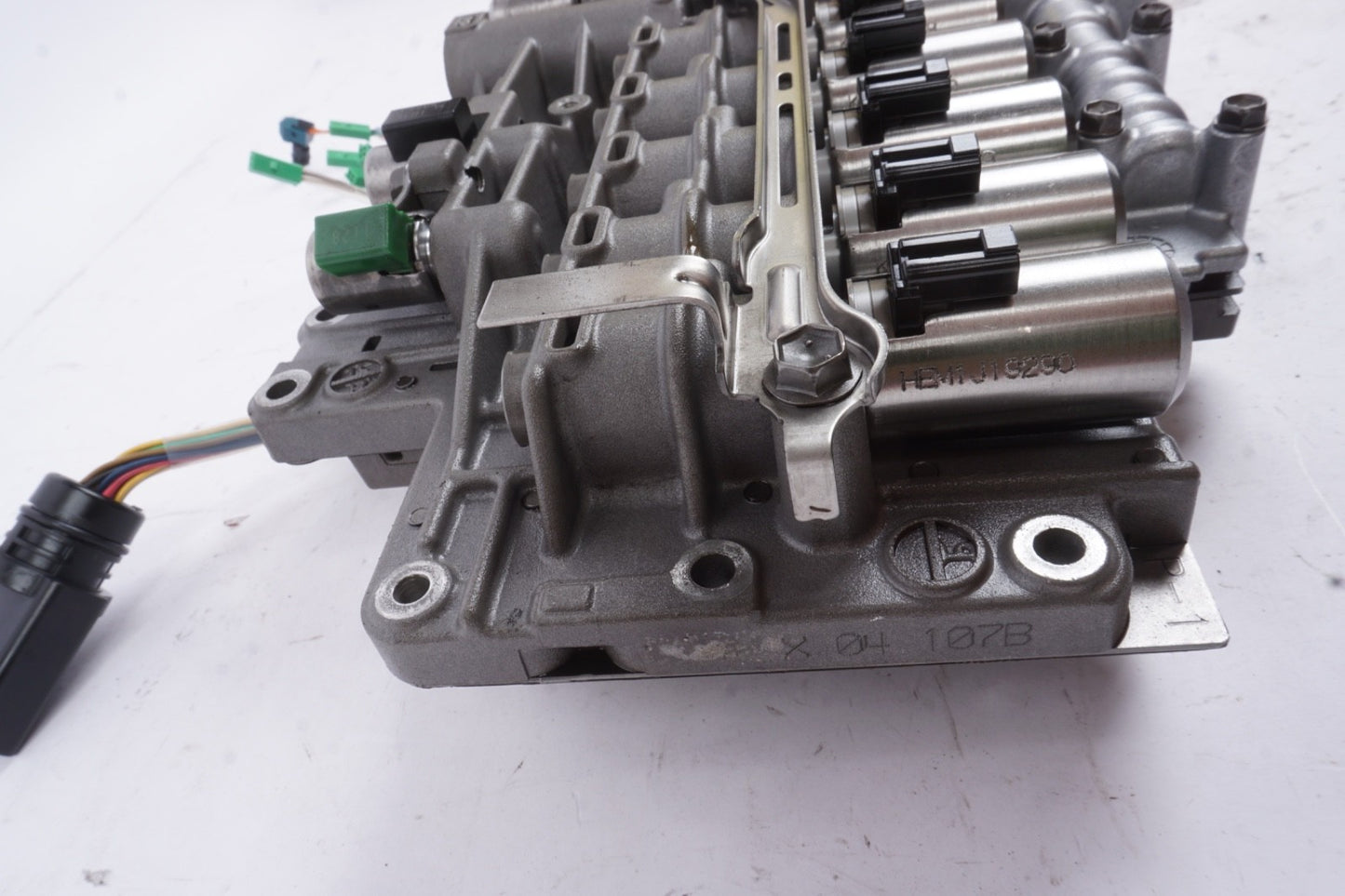 11-14 Porsche Cayenne 958 4.8L Transmission Valve Body OEM
