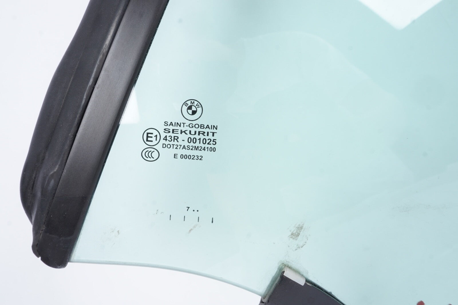 04-10 BMW E64 645Ci 650i M6 Rear Left Driver Side Quarter Window Glass OEM