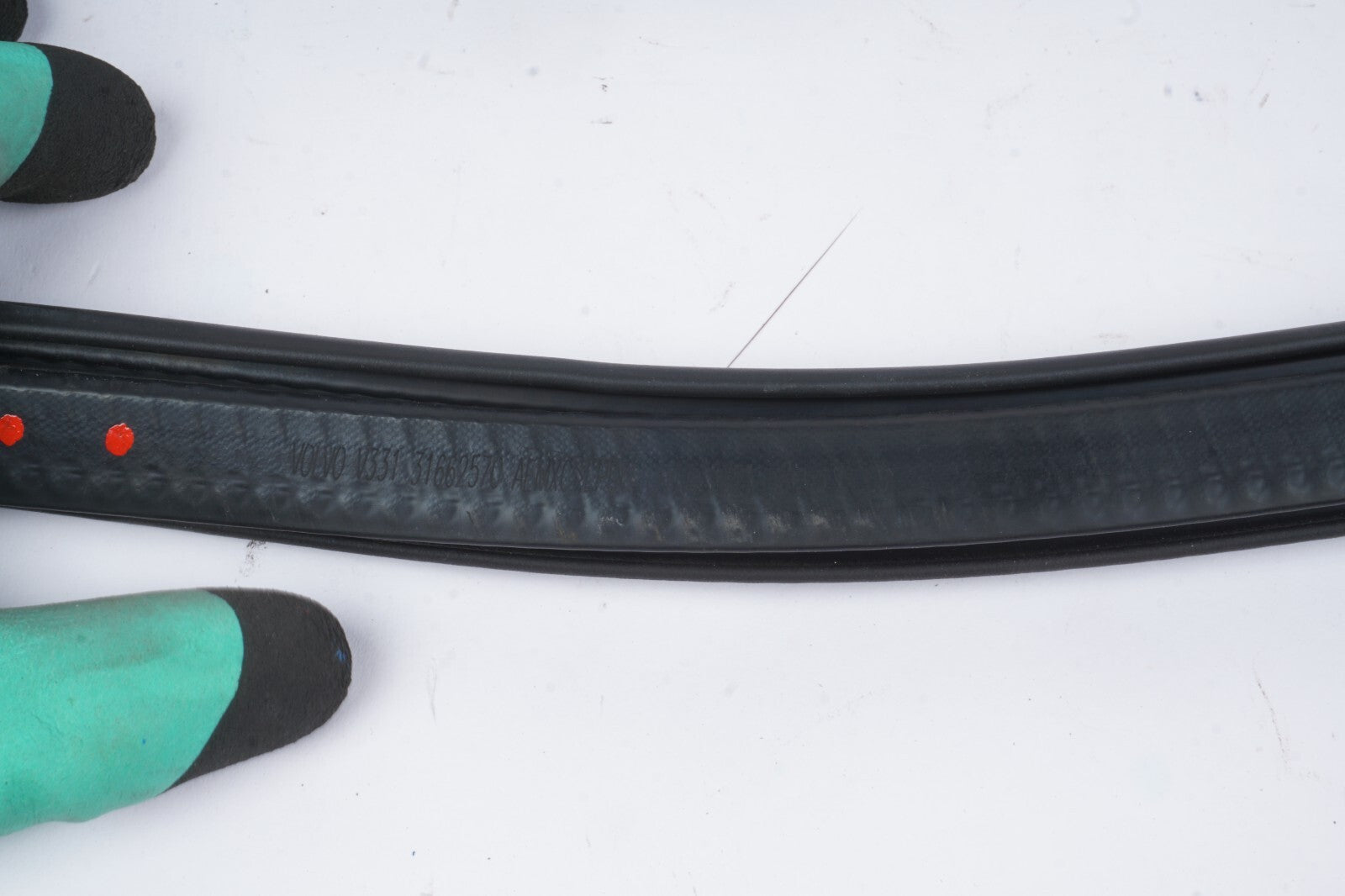 2021 - 2023 Polestar 2 Door Weatherstrip Seal Front & Rear Set Of 4 OEM