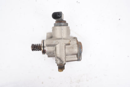2007 - 2009 Audi A6 A8 Q7 4.2L Right Passenger High Pressure Fuel Pump OEM