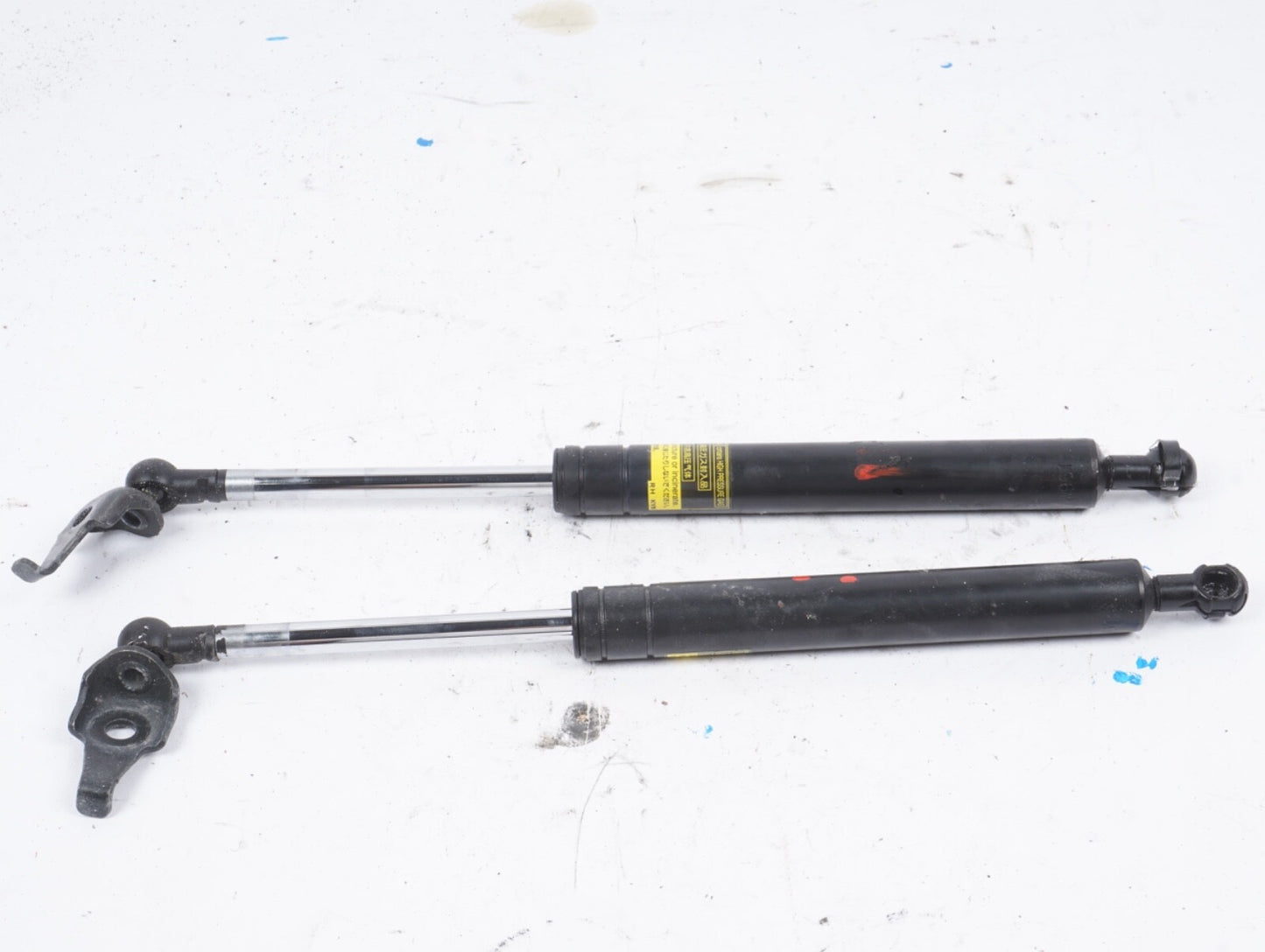 For 2002-2010 Lexus SC430 Convertible Front Hood Lift Supports Shocks Damper 