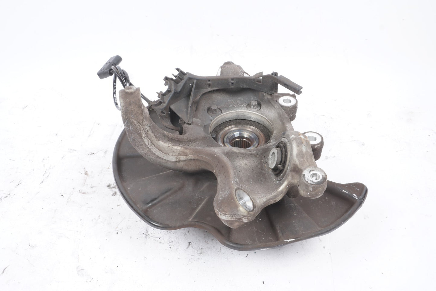 14-20 Mercedes S550 W222 Rear Right Pass Side Spindle Knuckle Wheel Hub OEM