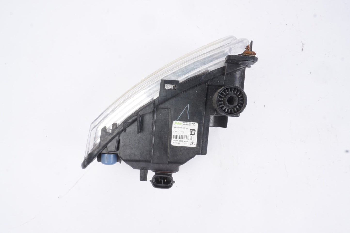 2016 FIAT 500X 1 FRONT RIGHT FOG LIGHT  - BROKEN TABS