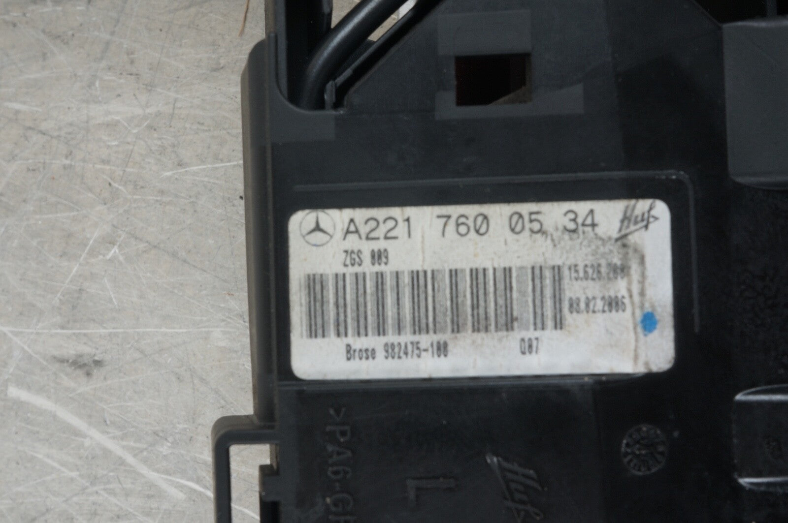 07-13 Mercedes W221 S550 S400 Front Left Exterior Door Handle Keyless Go OEM