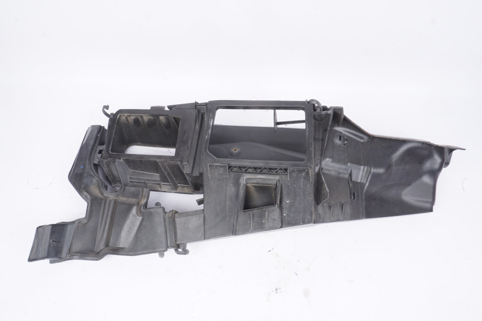 2012 - 2016 Mercedes Benz E Class W212 Air Intake Duct Housing Panel Dashboard