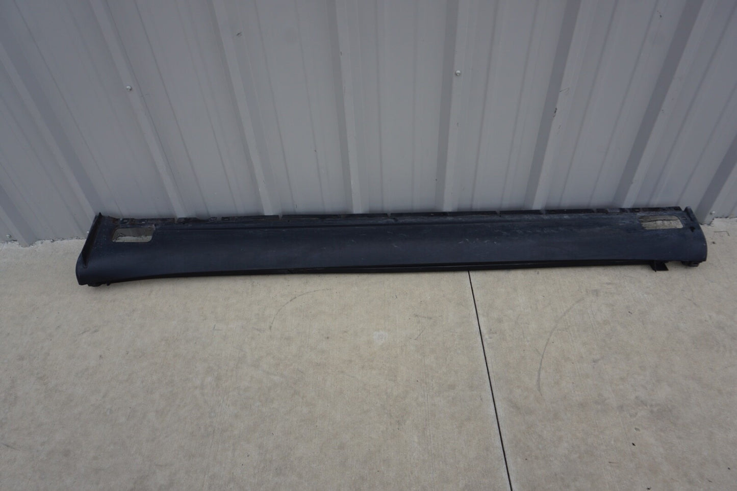 2011 - 2014 Porsche Cayenne Left Driver Side Skirt Rocker Panel 7P5853553 OEM