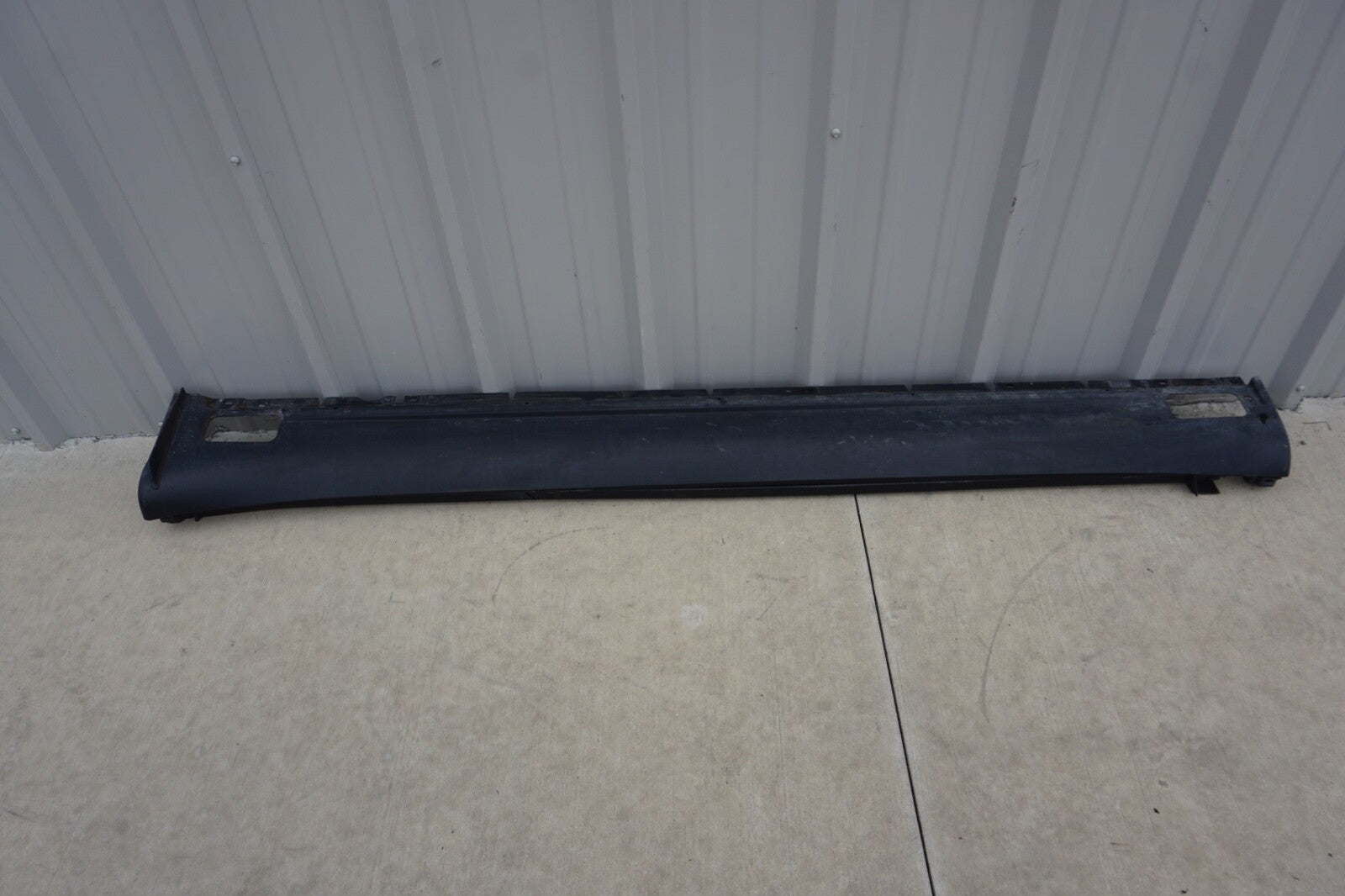 2011 - 2014 Porsche Cayenne Left Driver Side Skirt Rocker Panel 7P5853553 OEM