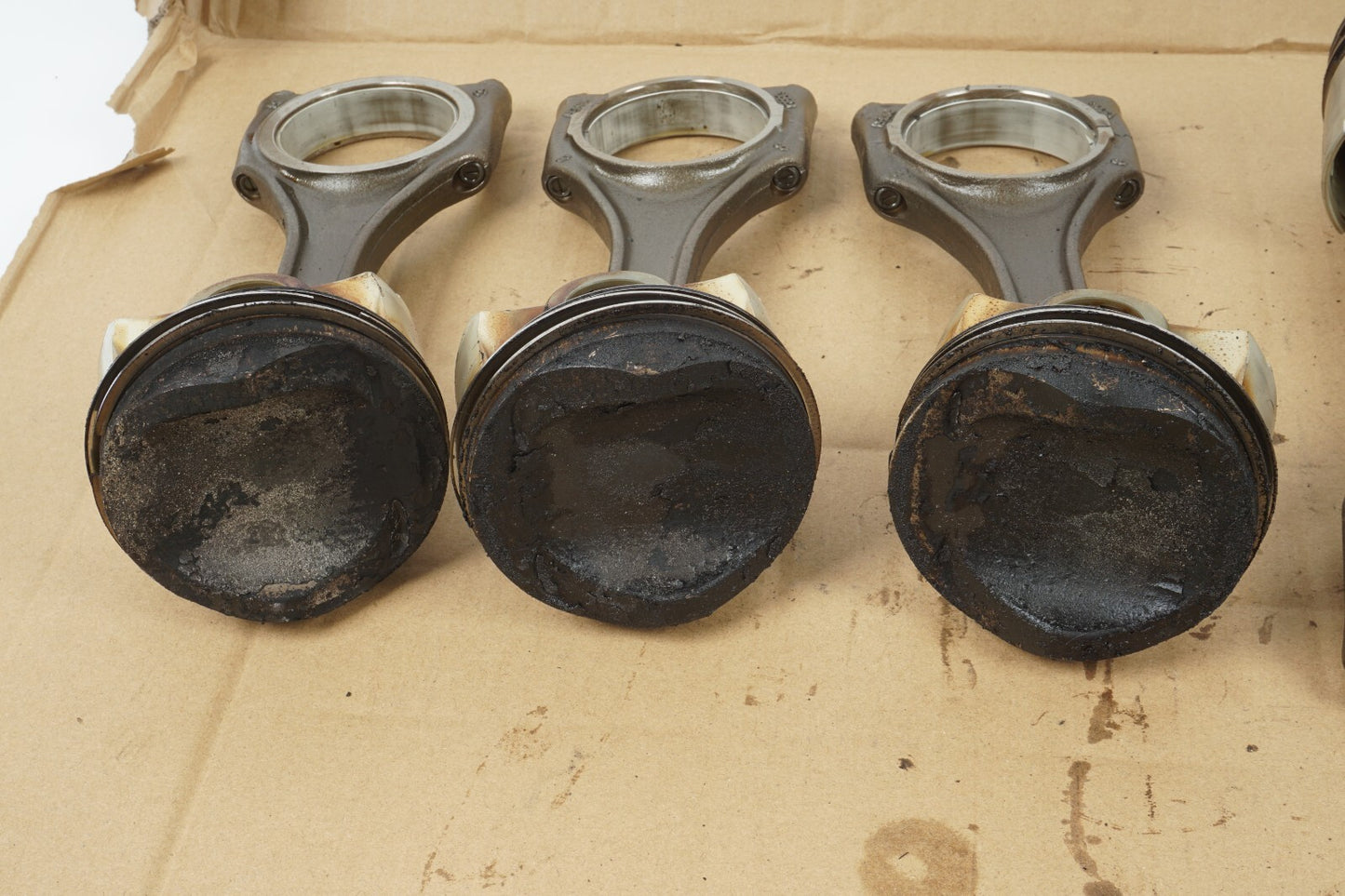 09-17 AUDI 8T A6 A7 A8 3.0 ENGINE MOTOR CONNECTING ROD & PISTON 065 SET OEM