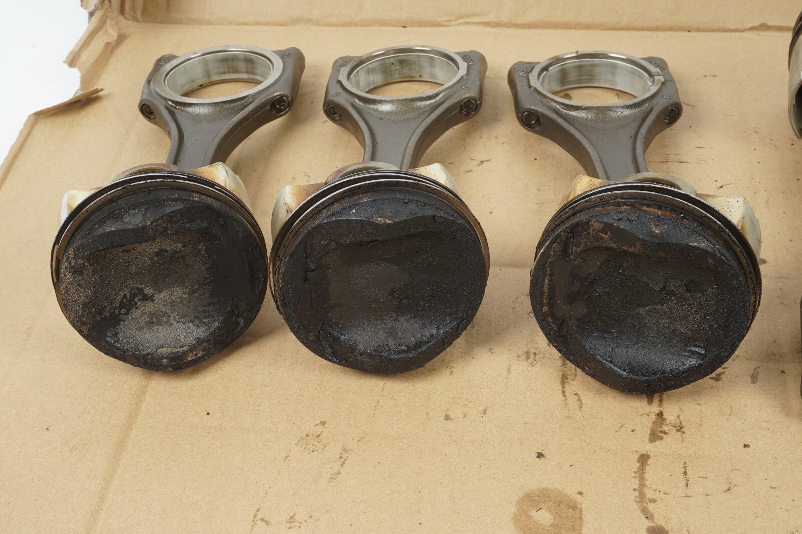 09-17 AUDI 8T A6 A7 A8 3.0 ENGINE MOTOR CONNECTING ROD & PISTON 065 SET OEM