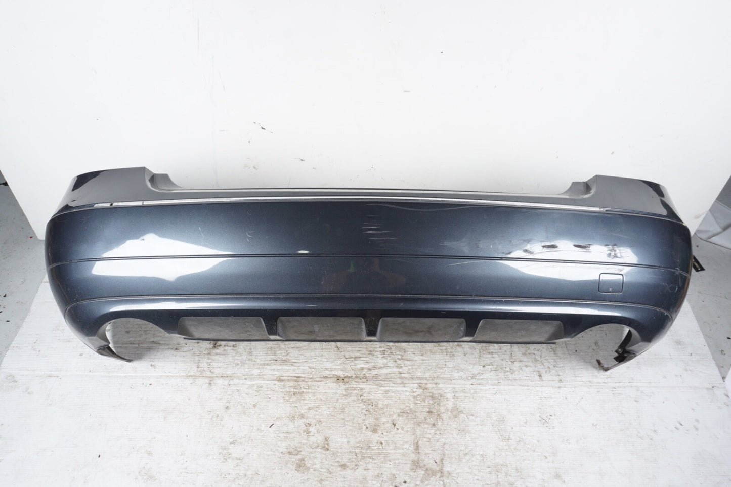 2009 2010 2011 2012 2013 MERCEDES E 350 CONVERTIBLE  COUPE REAR BUMPER COVER OEM