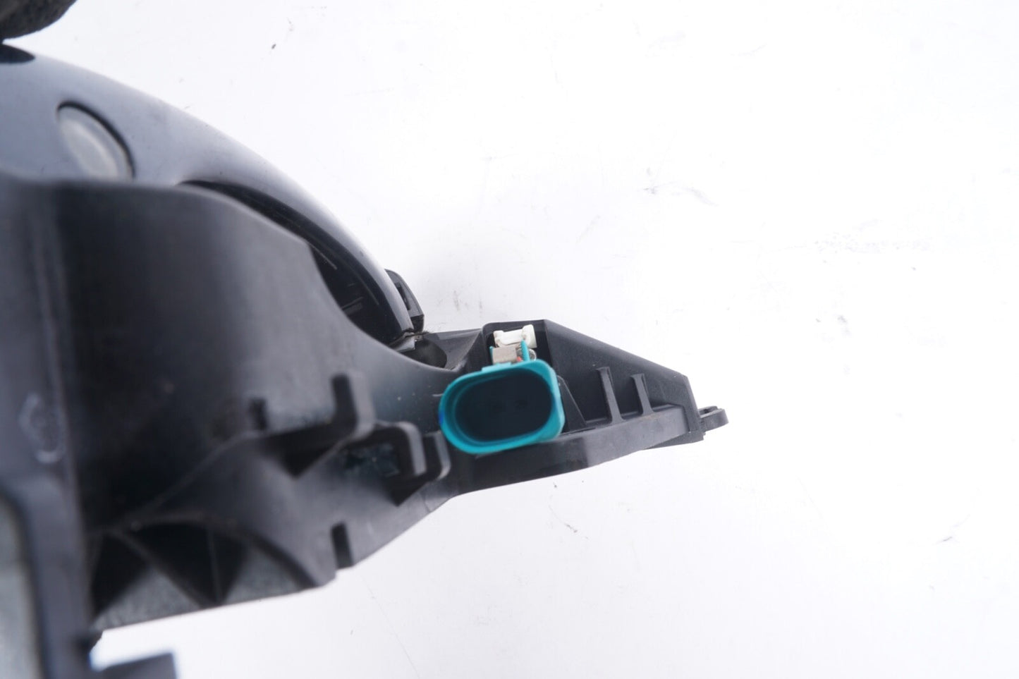 2012-2018 Audi A7 Front Left Door Outside Handle Bracket  4H1837885 OEM