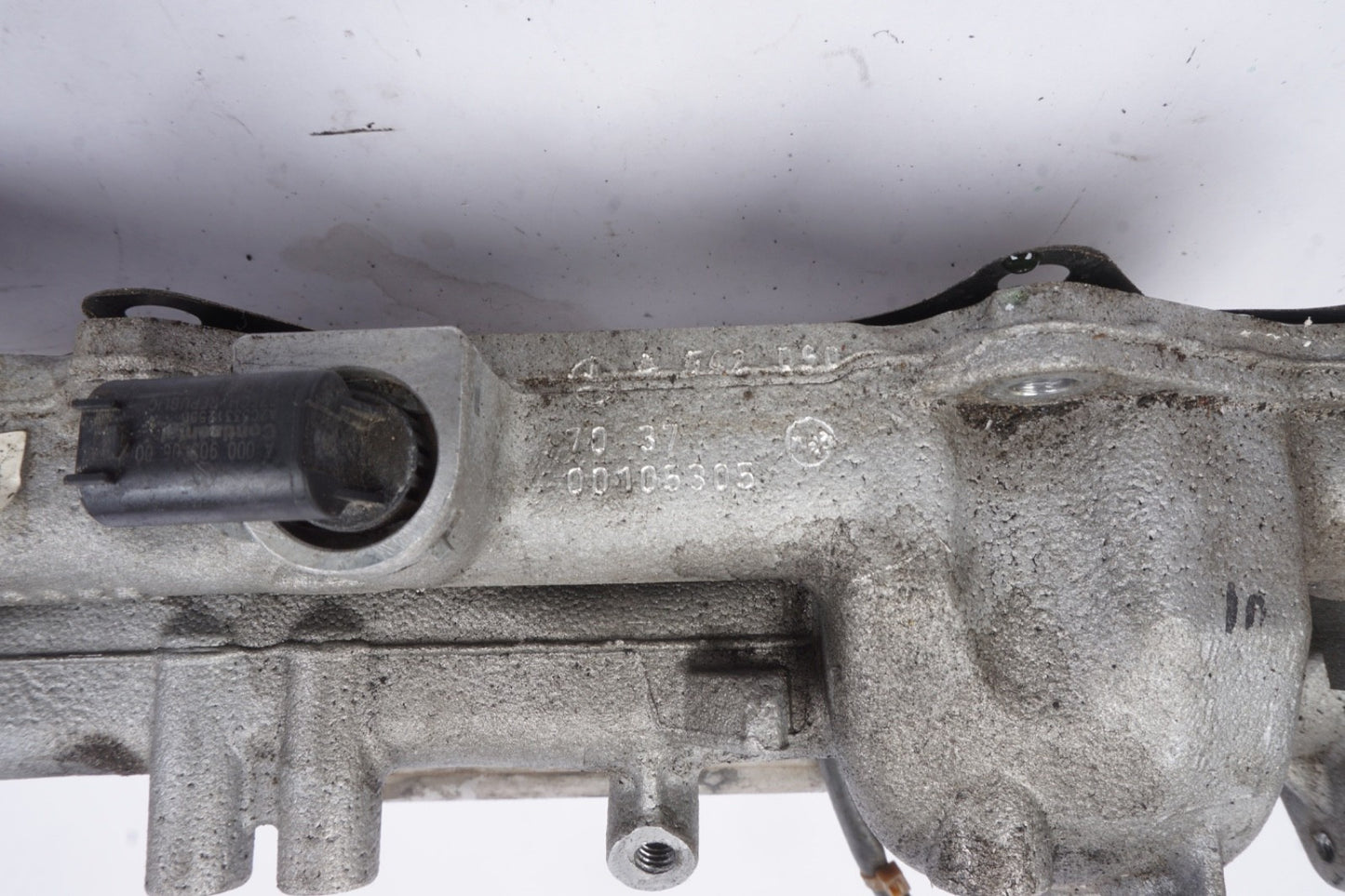 2011-2013 MERCEDES E350 (W212) 3.0L  DIESEL - LEFT ENGINE INTAKE MANIFOLD