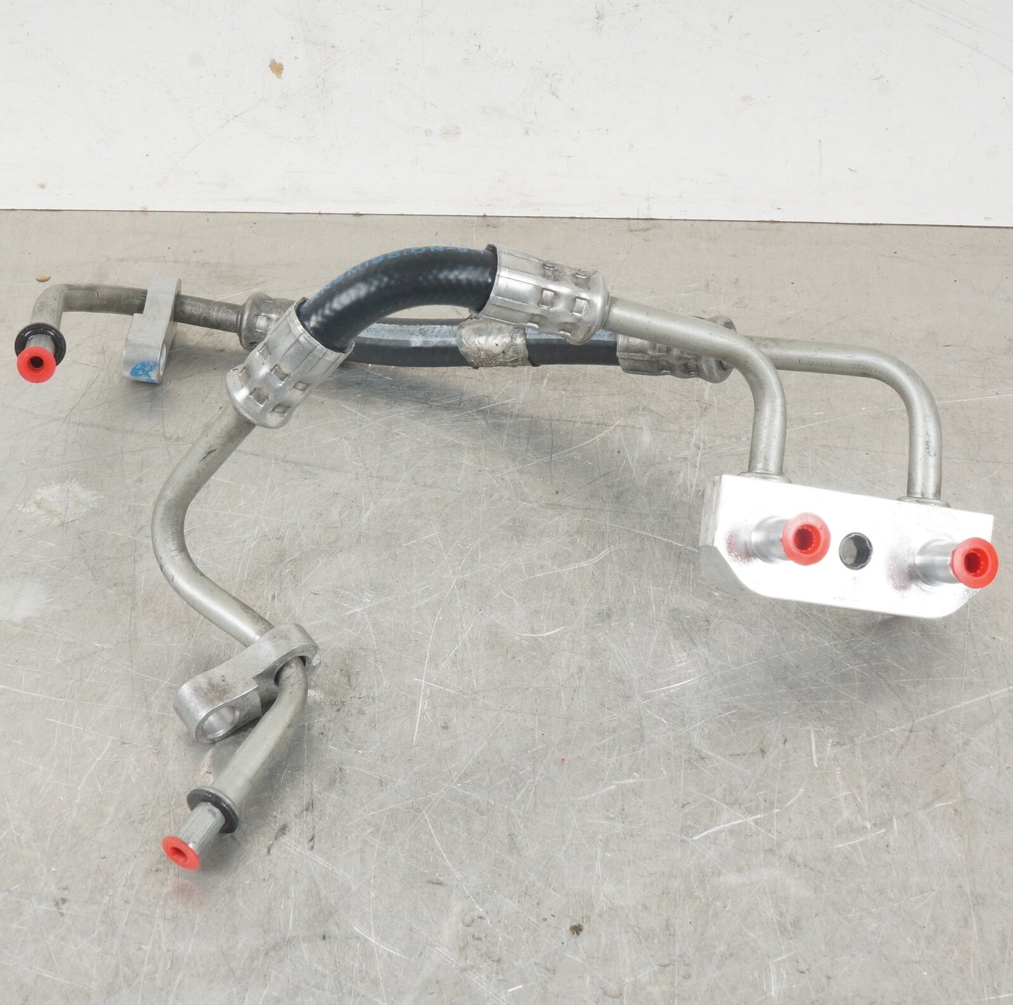 2020-2023 CADILLAC CT4 2.0L TRANSMISSION OIL COOLER INLET & OUTLET PIPE LINE OEM