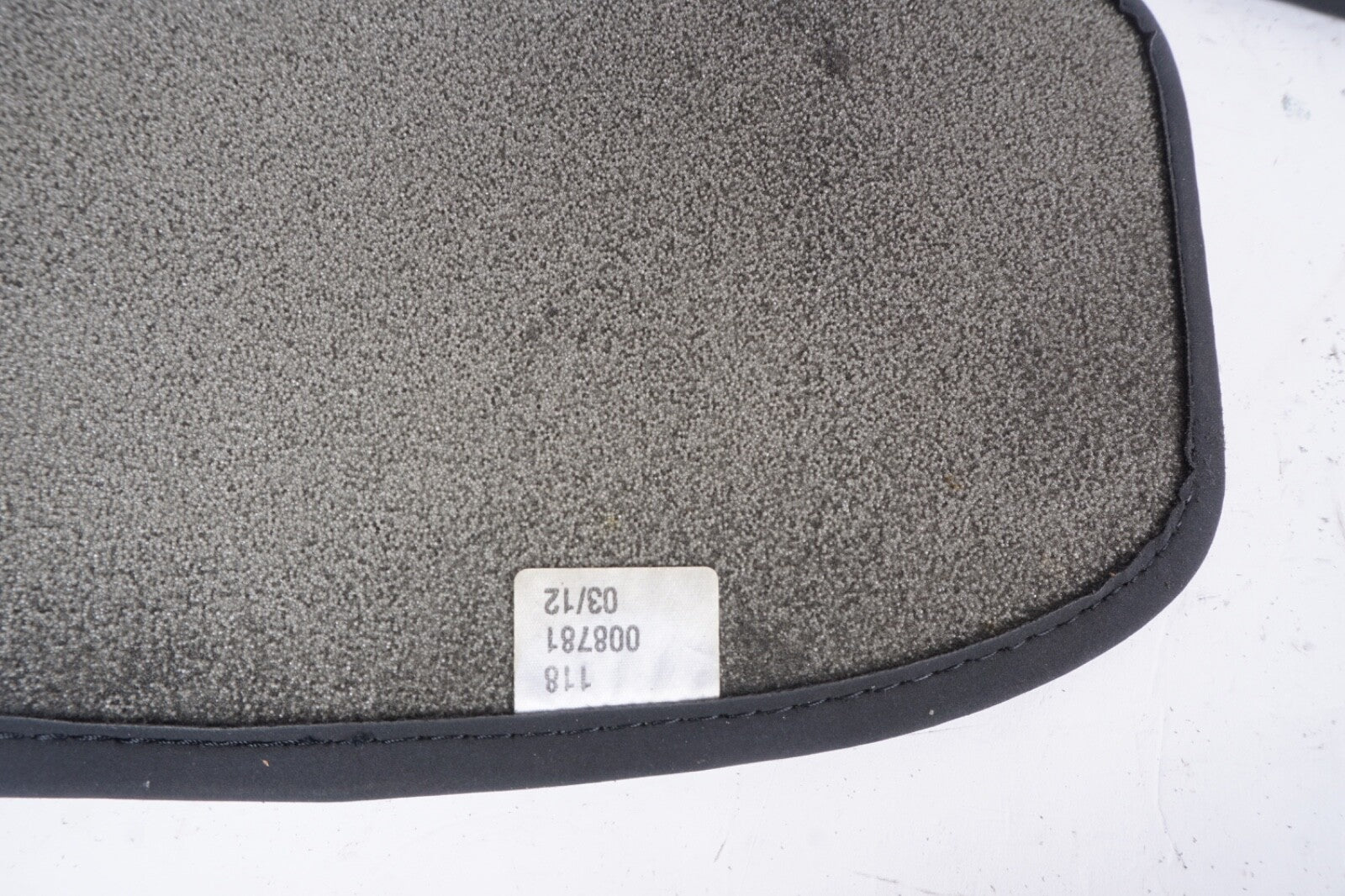 2007 - 2013 Mercedes Benz S Class W221 Carpet Mat Floor Interior Rear Pair